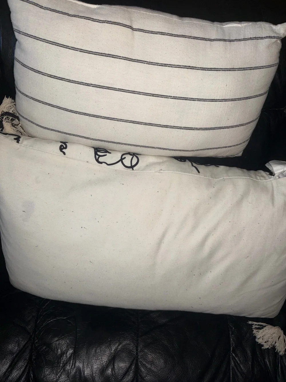 Decorative Black & White Face-Print Throw Pillow Set - Home Bedding